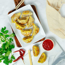 Load image into Gallery viewer, Momos